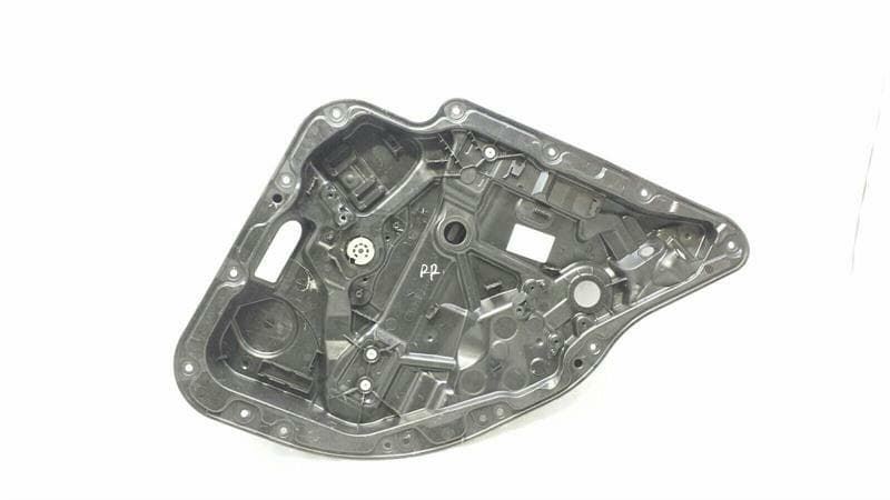 MERCEDES-BENZ Mercedes C Class W205 Right Rear Door Winder A2057308004 Window Regulator Rear Right