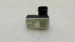 MERCEDES-BENZ MERCEDES C CLASS W205 ACCELERATION SENSOR A0009057600 ACCELERATION SENSOR — thumbnail 1