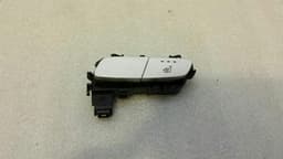 MERCEDES-BENZ Mercedes C Class W205 Seat Heating Switch Right A2139057502 Seat Switch — thumbnail 4