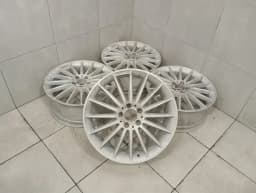 MERCEDES-BENZ MERCEDES A Class W176 Alloy Wheel A1764010602 AMG SET Alloy Wheel — thumbnail 1