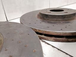 MERCEDES-BENZ Mercedes A Class W176 A45 AMG front brake disc A1764210212 brake disc front — thumbnail 4
