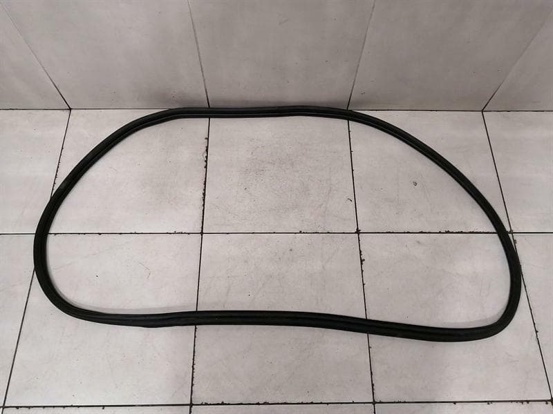 Porsche Boxster 981 718 Boat Seal 98151261102 Tailgate Seals