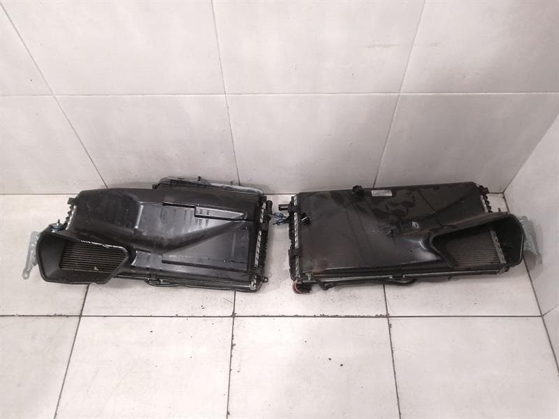 Porsche Cayman 718 Engine Bay Radiator Pack Set 982121254A Radiator Pack Set L+R