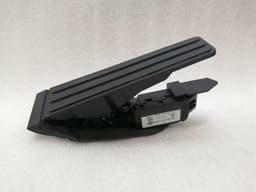 PORSCHE Porsche Cayman 718 Throttle Pedal (Electrical) 982723507A Throttle Pedal — thumbnail 3