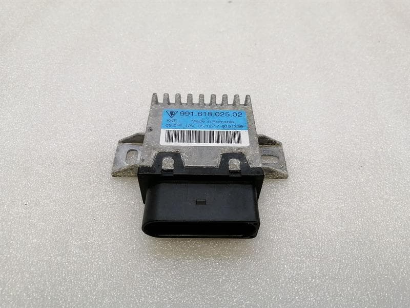 Porsche Boxster 718 Fuel Pump Modules 99161802502 Fuel Pump Control Unit