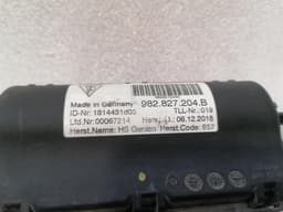 PORSCHE Porsche Cayman 718 rear spoiler drive 982827204B rear spoiler drive unit — thumbnail 10