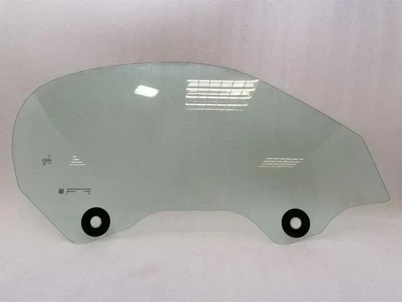 Porsche Boxster 718 right front door glass 98154251202 door window front right