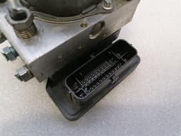 PORSCHE Porsche Cayman 718 A.B.S Pump 982614095A ABS Pump HYDRAULIC BLOCK — thumbnail 7