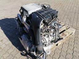PORSCHE 26,000 km Porsche Boxster 718 982 Cayman T Engine DNY MOTOR BOXSTER T 2020 COMPLETE — thumbnail 8