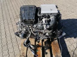 PORSCHE 26,000 km Porsche Boxster 718 982 Cayman T Engine DNY MOTOR BOXSTER T 2020 COMPLETE — thumbnail 5
