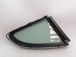 PORSCHE Porsche Cayman 718 Left Rear Quarter Glass 98154311108 Door Window 1⁄4 Rear Left — thumbnail 6