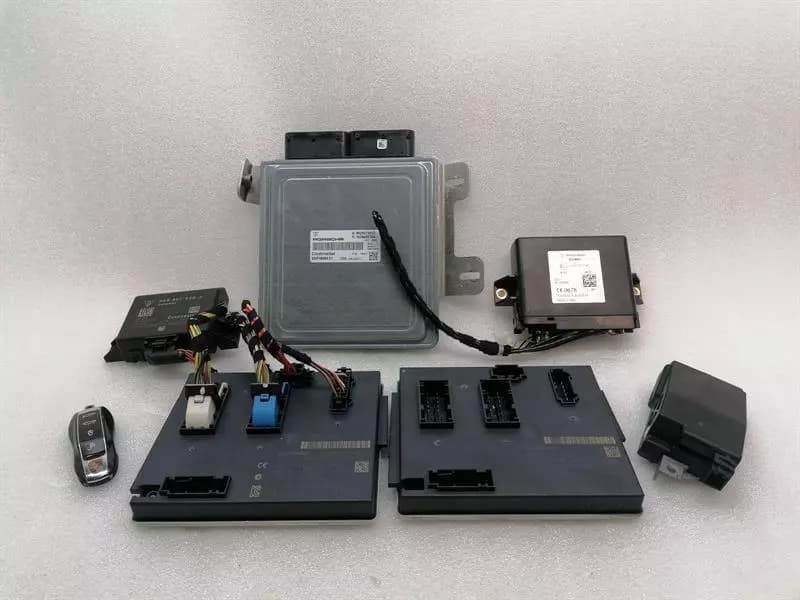 Porsche Cayman 718 Boxster Engine ECU 982907309D Engine Control Unit Set 2.0 Turbo