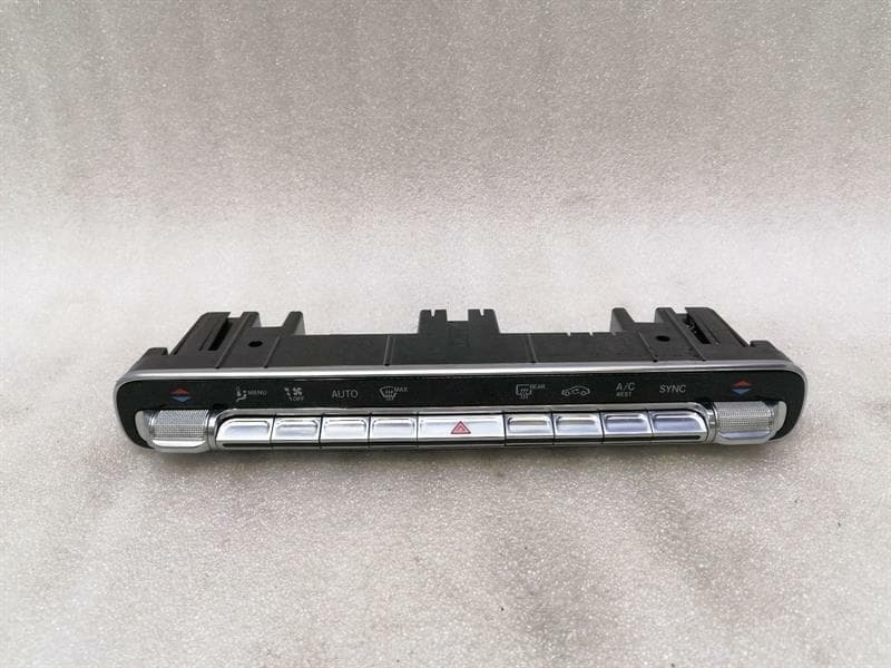 Mercedes A Class W177 Auto Climate Control A2479056703 Climate Control Panel A/C