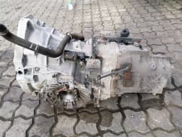 PORSCHE Porsche Cayman 718 Gearbox G8200 Transmission 2.0 MANUAL — thumbnail 9