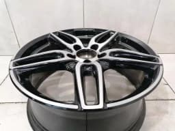 MERCEDES-BENZ AMG MERCEDES A Class W177 Alloy Wheel A1764010700 Alloy Rim 7.5J X 18 H2 ET 52 — thumbnail 2
