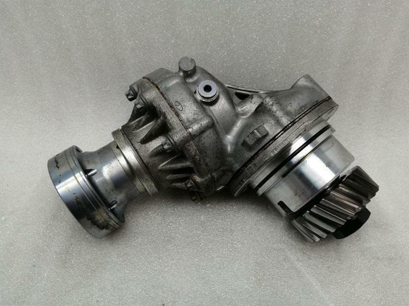 MERCEDES-BENZ Mercedes A35 AMG AWD 4-MATIC W177 POWER TAKE-OFF UNIT A2462801800 SIDE DRIVE