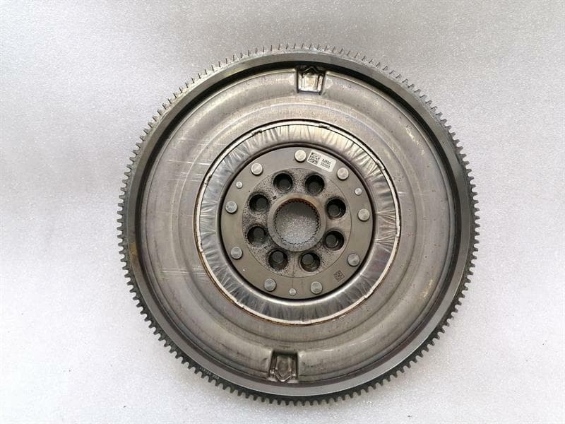 MERCEDES-BENZ Mercedes A35 AMG W177 Flywheel A2600300100 Flywheel