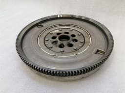 MERCEDES-BENZ Mercedes A35 AMG W177 Flywheel A2600300100 Flywheel — thumbnail 3