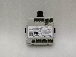 MERCEDES-BENZ Mercedes A Class W177 FRH Door Module A1779001604 Door Control Unit Front Right — thumbnail 4