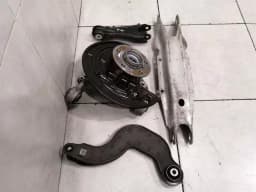 MERCEDES-BENZ Mercedes A 4-Matic W177 Left Rear Hub A1773501900 Wheel Bearing Housing Rear Left — thumbnail 3