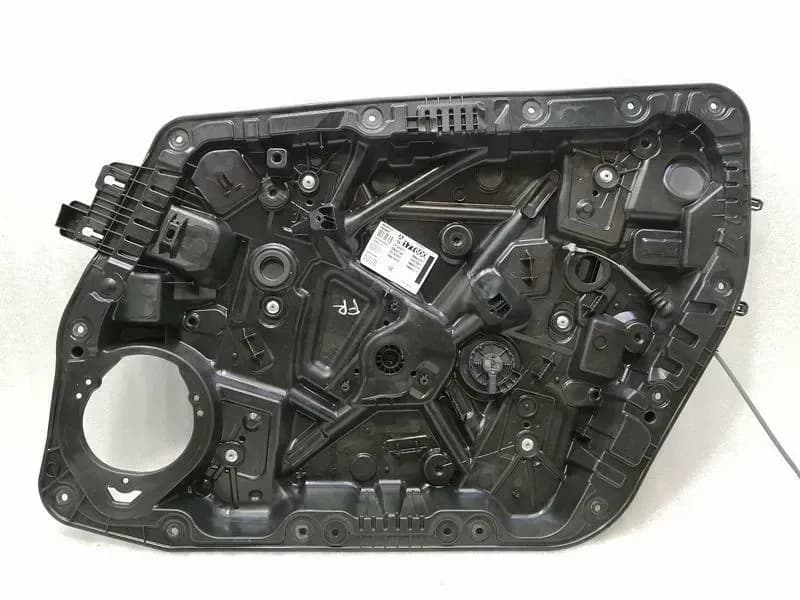 MERCEDES-BENZ Mercedes A Class W177 FRH Door Winder A1777205800 Front Right Window Regulator