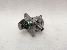 MERCEDES-BENZ Mercedes A Class W177 A35 AMG Fuel Pump Mechanical A2600700500 Fuel Pump — thumbnail 3