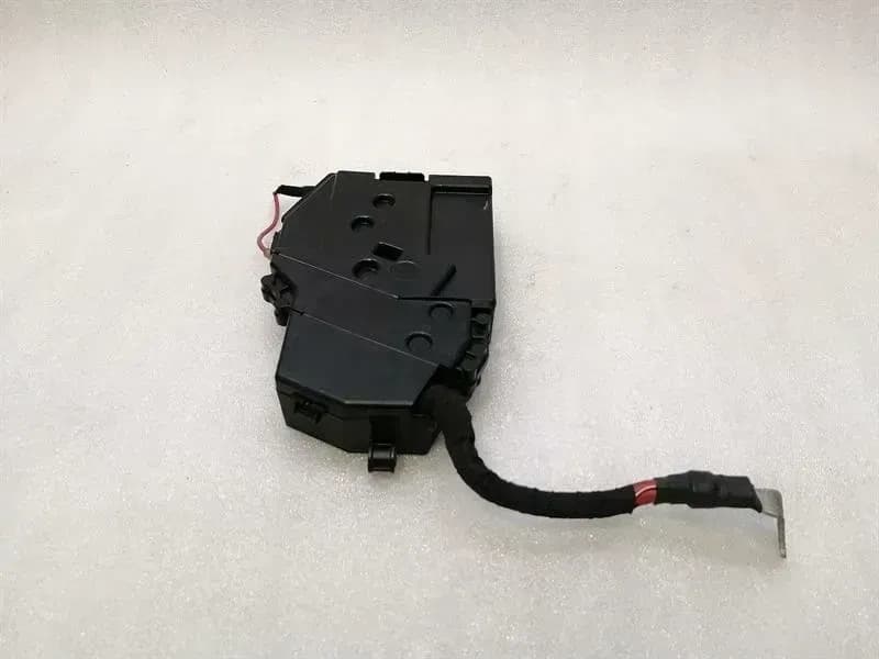 MERCEDES-BENZ Mercedes A Class W177 Fuse Box A1775404007 Fuse Box