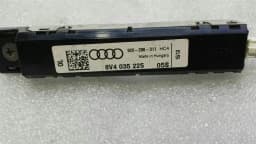 AUDI Audi A3 8V S3 Aerial / Antenna 8V4035225 Antenna — thumbnail 2