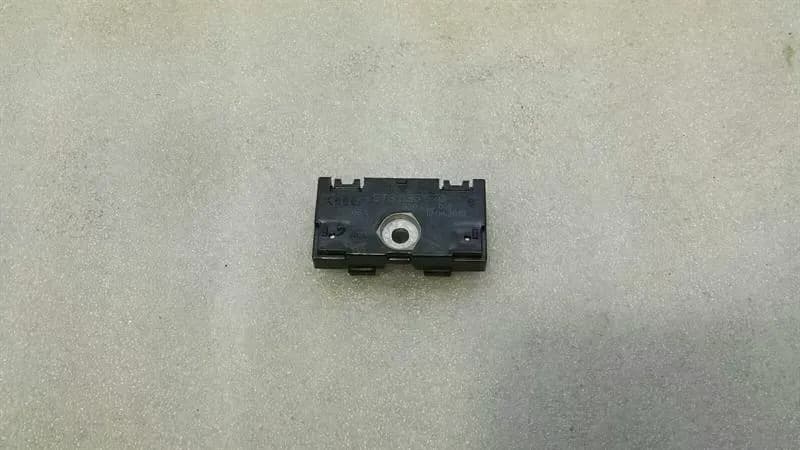 Audi A3 8V Aerial / Antenna 8T8035570 Antenna