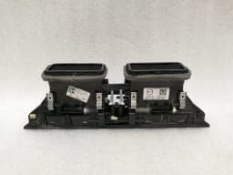 PORSCHE Porsche Macan 95B Center Air Vent 95B819110D Ventilation Nozzle Vent Center — thumbnail 4