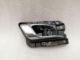 PORSCHE Porsche Macan 95b frh Door Inner Handle 95B837020 Interior Door Handle Front Right — thumbnail 1