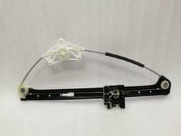 PORSCHE Porsche Macan 95B right rear door winder 95B839462B window regulator rear right — thumbnail 4