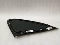 PORSCHE Porsche Macan 95B left rear quarter glass 95B845297XN door window 1/4 rear left — thumbnail 5