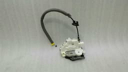 AUDI Audi S3 8V RHD right door lock 8X2837016B right hand drive — thumbnail 5