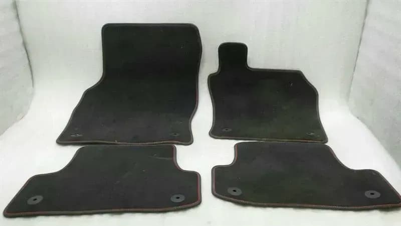AUDI Audi S3 8V RHD Floor Carpet Matte Set 8V2864435F Right Handlebar