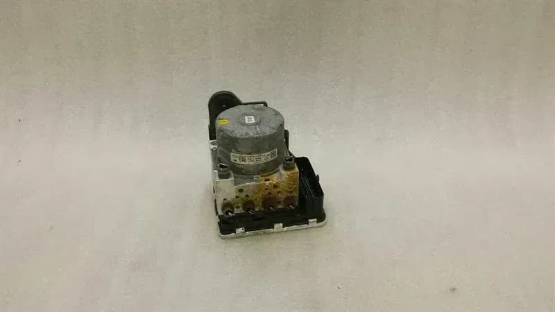 AUDI Audi S3 8V A.B.S Pump 8V0614517C ABS Pump HYDRAULIC BLOCK