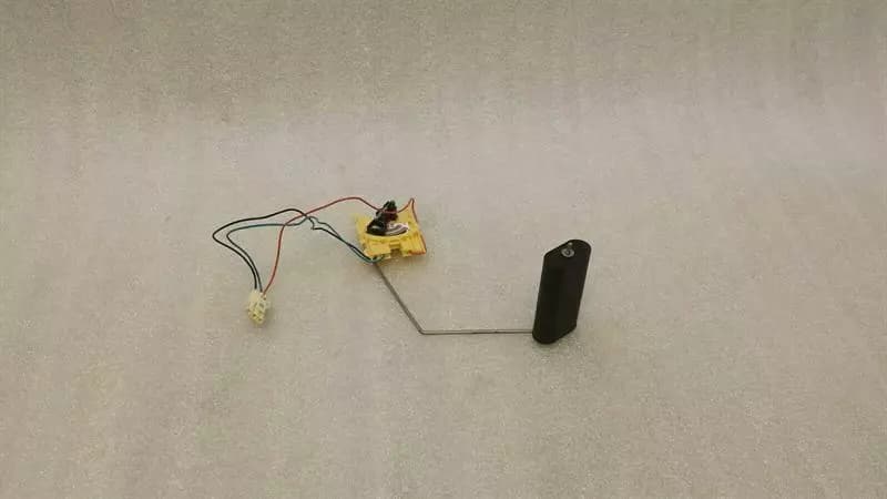 AUDI Audi S3 8V Fuel Transmitter Unit 5Q0919673J Fuel Transmitter Fuel Level Sensor