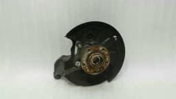 AUDI Audi S3 8V Left Rear Hub 5Q0505435J wheel bearing housing rear left — thumbnail 1