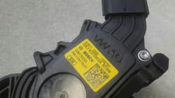 AUDI Audi S1 8X RHD gas pedal (electrical) 6C2723503A right hand drive — thumbnail 4