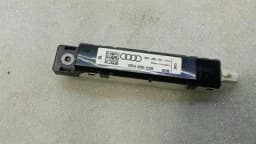 AUDI Audi S3 8V A3 Aerial / Antenna 8V4035225 Antenna Amplifier — thumbnail 5