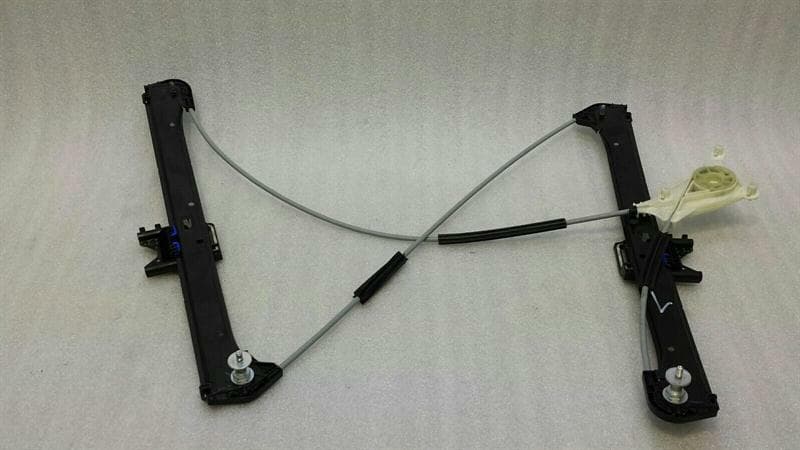 AUDI Audi S3 8V Left Front Door Winder 8V3837461A Window Regulator Front Left
