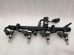 AUDI Audi S1 TFSI Fuel Line Injector 06L906031A Fuel Injector Injectors — thumbnail 2