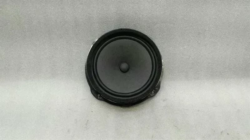 Audi S3 8V Speaker 8V0035415C Speaker