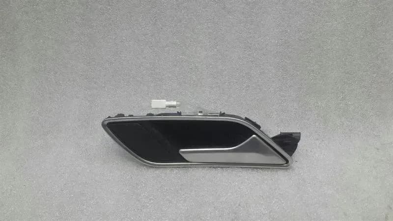 Audi S3 8V Rear Right Door Inner Handle 8V4839020C Interior Door Handle Rear Right