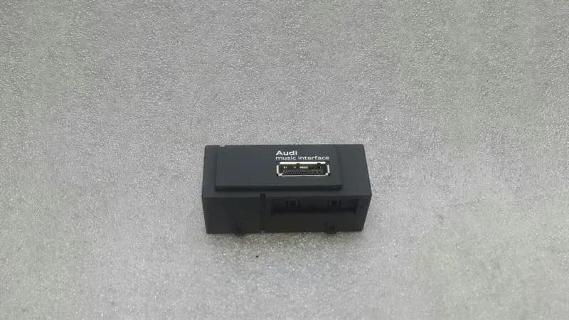 Audi S3 8V A3 music interface module 8V0035736 control unit USB iPod