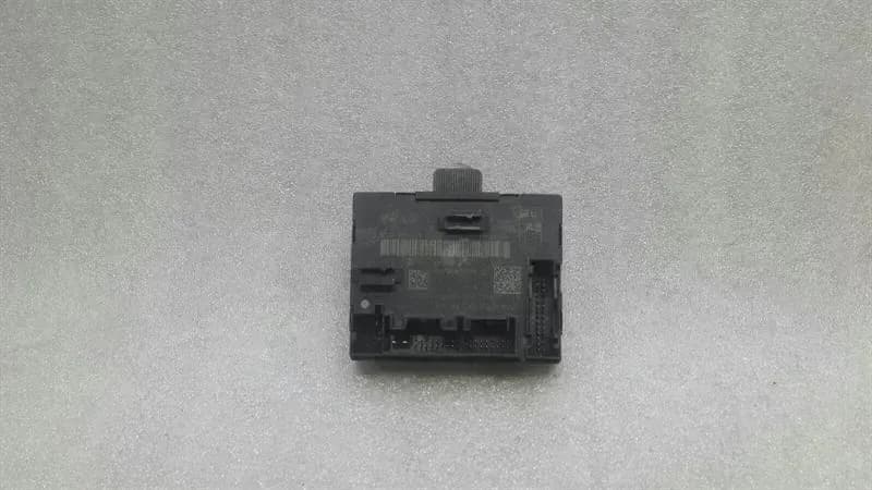 AUDI Audi S3 8V Front Right Door Module 5Q0959593D Door Control Unit Front Right