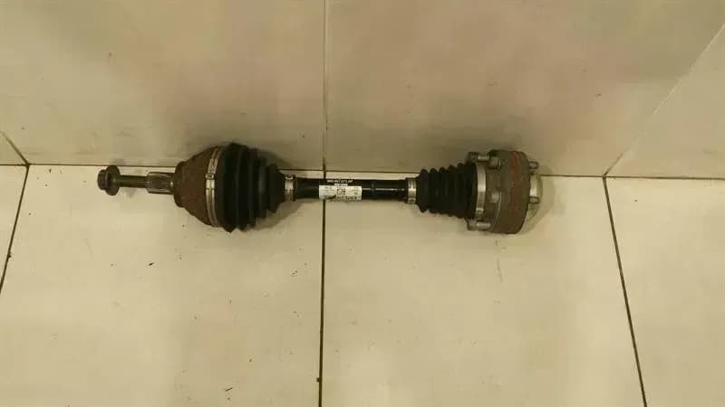 AUDI Audi S3 8V left front drive shaft 5Q0407271AP drive shaft front left VL