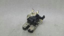 AUDI Audi S3 8V boot lock 4H0827505A tailgate lock — thumbnail 3