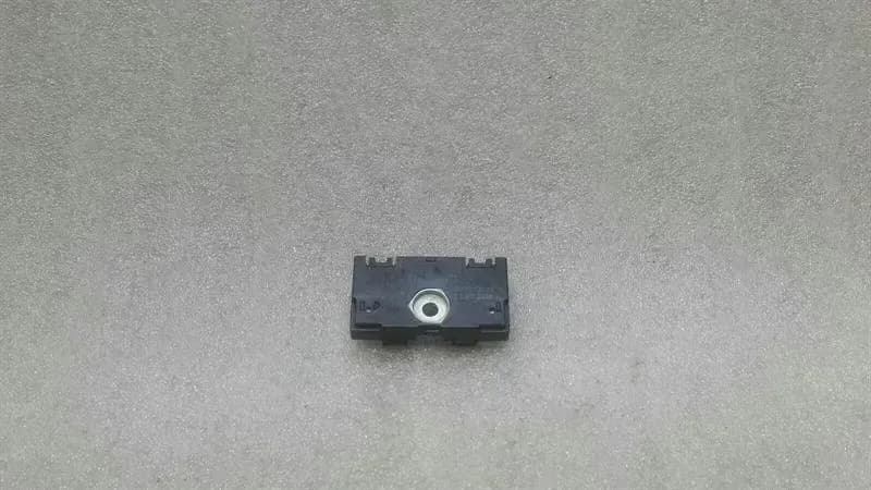 Audi S3 8V A3 Aerial / Antenna 8T8035570 Antenna