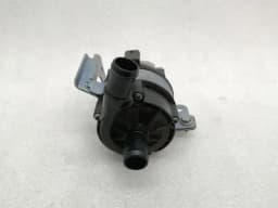 PORSCHE Porsche Boxster 718 additional cooling pump 04L965567 coolant pump pump — thumbnail 1